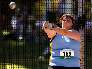 Hammer thrower