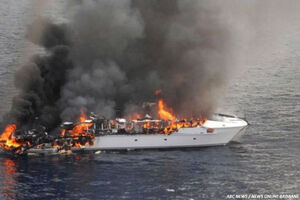 The Seafaris yacht, which sunk off Cow Bay, is leaking a small amount of fuel.